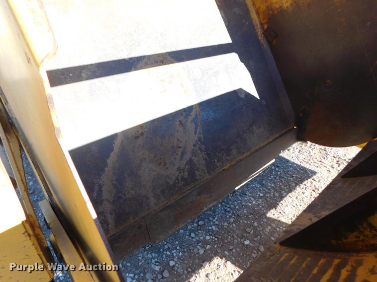 image for item DC8425 Ground Hog 600 scraper