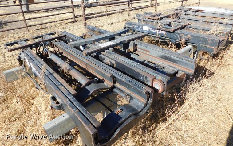 image for item DC8435 Approximately 6 forklift masts