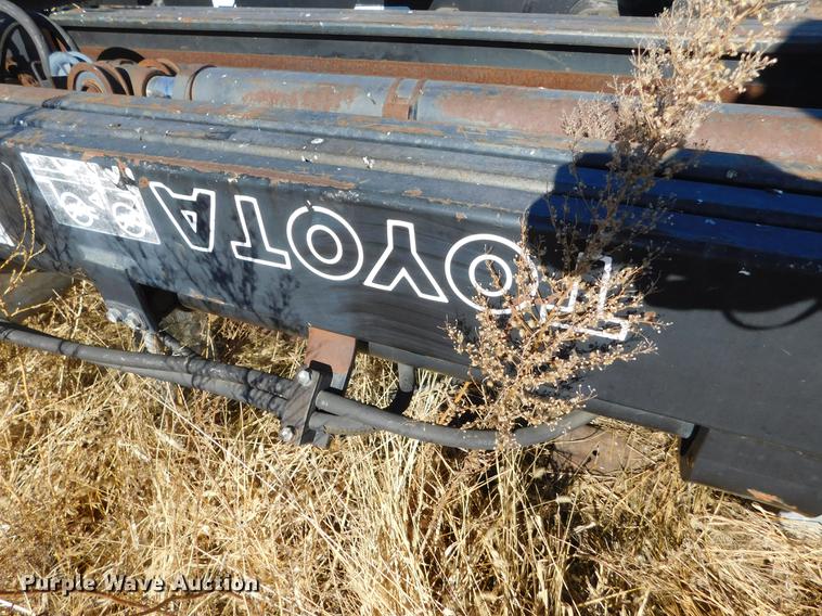 image for item DC8435 Approximately 6 forklift masts