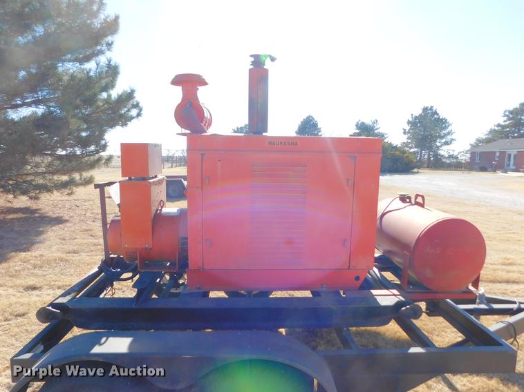 image for item DC8439 Waukesha Myrtle generator