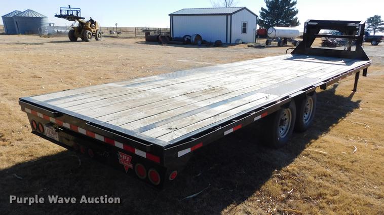 image for item DC8441 2016 PJ Trailers equipment trailer