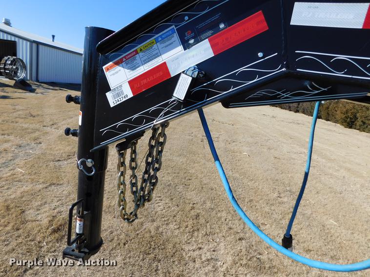 image for item DC8441 2016 PJ Trailers equipment trailer