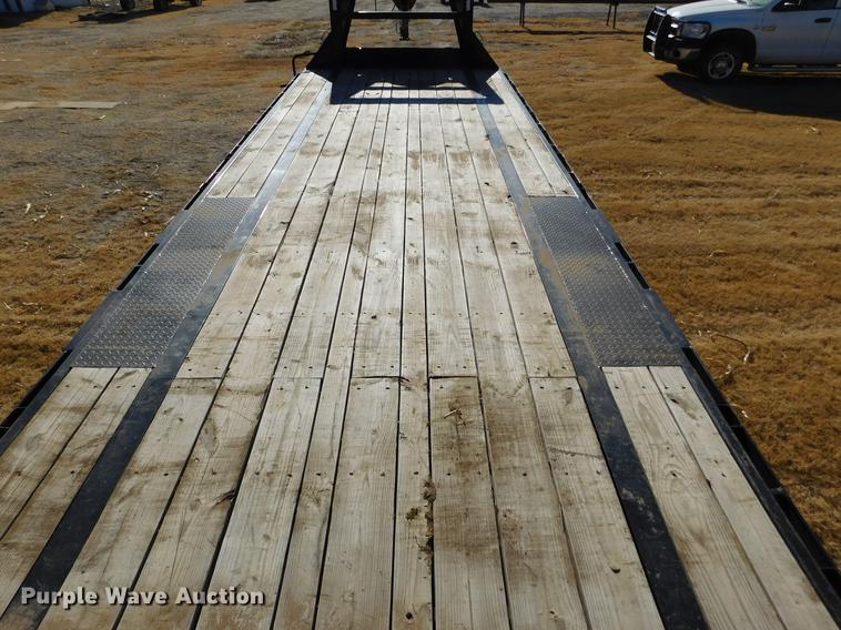 image for item DC8441 2016 PJ Trailers equipment trailer