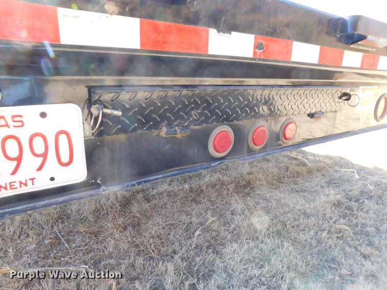 image for item DC8441 2016 PJ Trailers equipment trailer