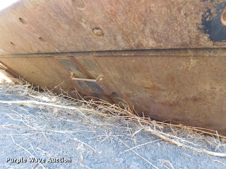 image for item DC8444 90" loader bucket