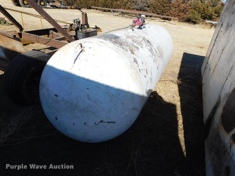 image for item DC8446 500 gallon propane tank