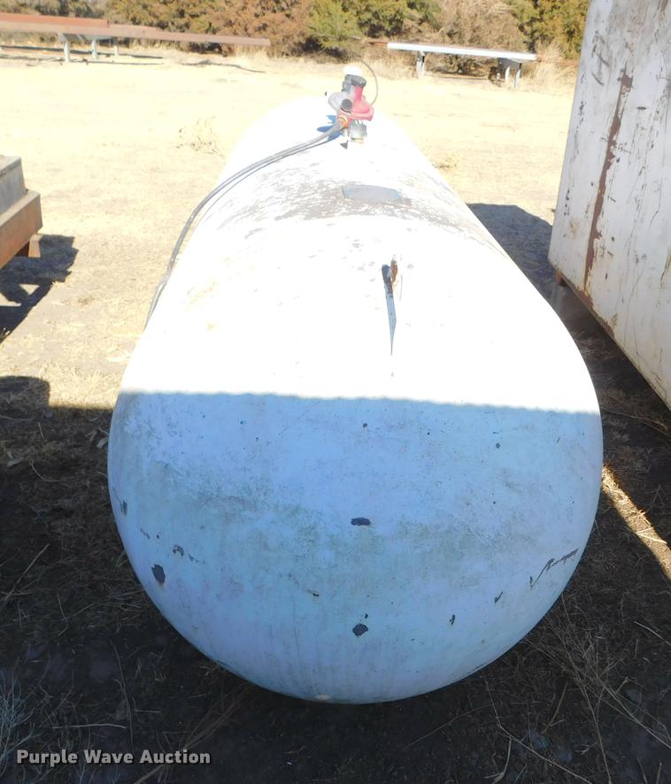 image for item DC8446 500 gallon propane tank