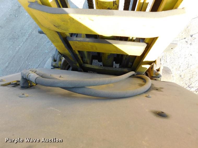 image for item DC8449 Hyster forklift