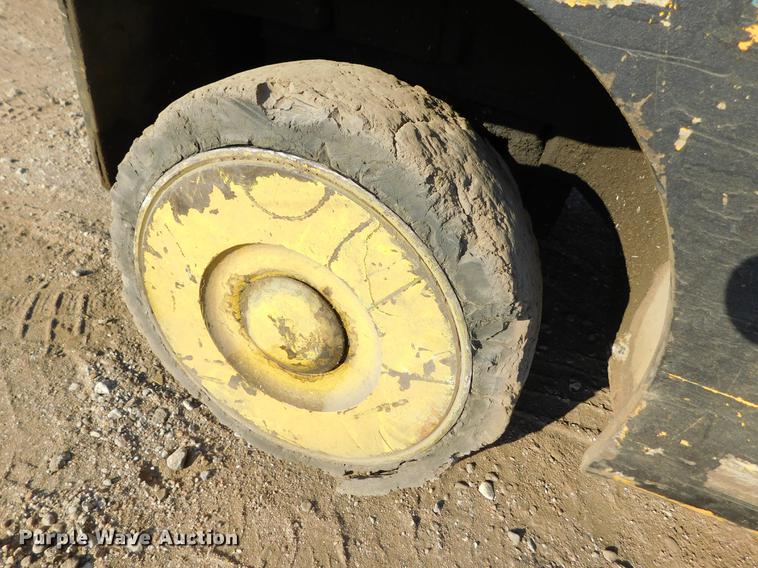 image for item DC8449 Hyster forklift