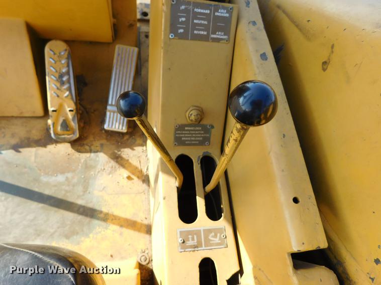 image for item DC8450 1981 Pettibone MC-6000-RTL forklift