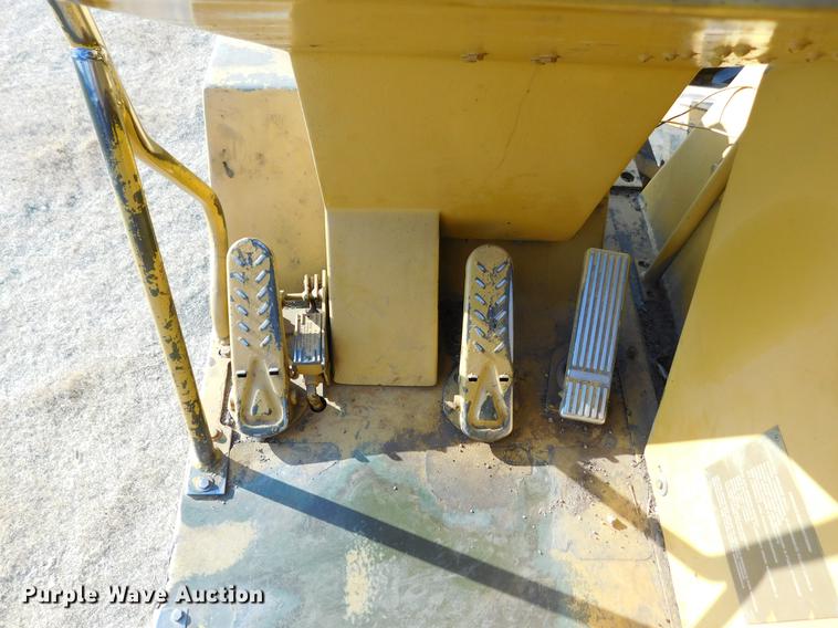 image for item DC8450 1981 Pettibone MC-6000-RTL forklift