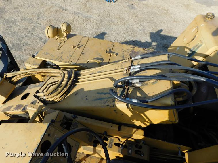 image for item DC8450 1981 Pettibone MC-6000-RTL forklift