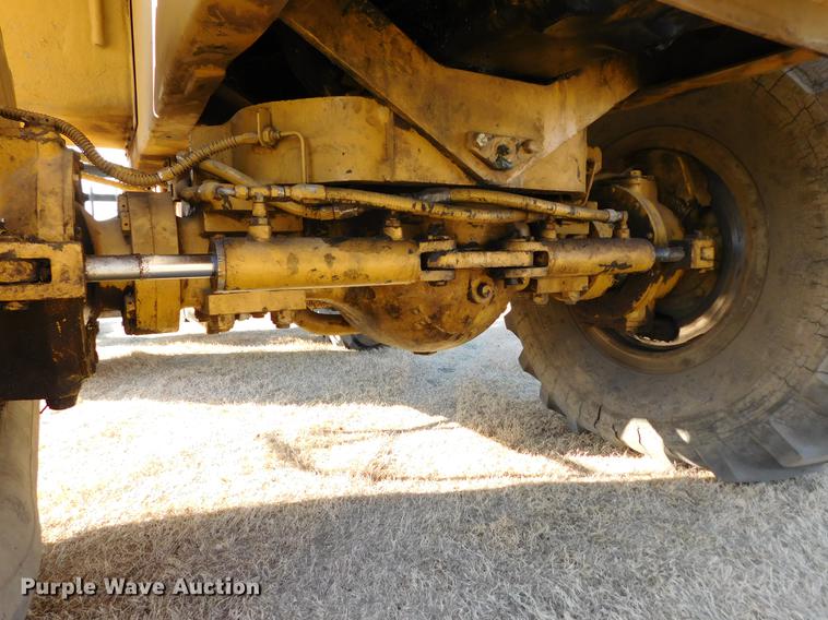 image for item DC8450 1981 Pettibone MC-6000-RTL forklift