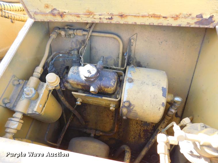 image for item DC8450 1981 Pettibone MC-6000-RTL forklift