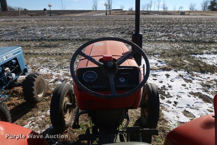 image for item DD9534 Yanmar YM3000 tractor