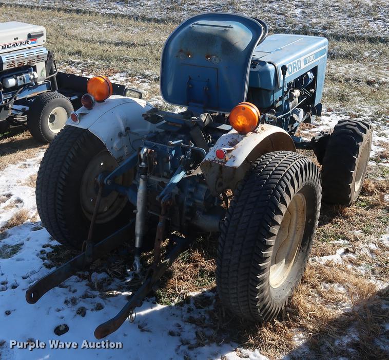 image for item DD9535 Ford 1100 MFWD tractor