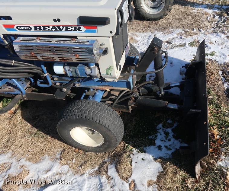 image for item DD9536 Satoh Beaver tractor