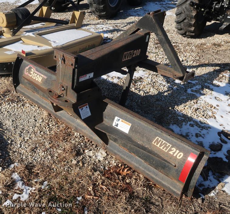 image for item DD9542 Bison NVH210 blade