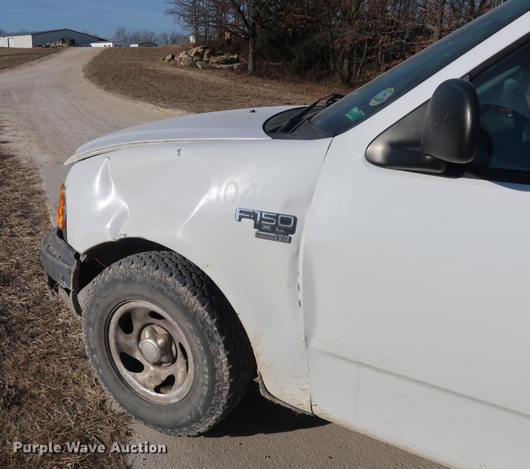 image for item DD9550 2004 Ford F150 pickup truck