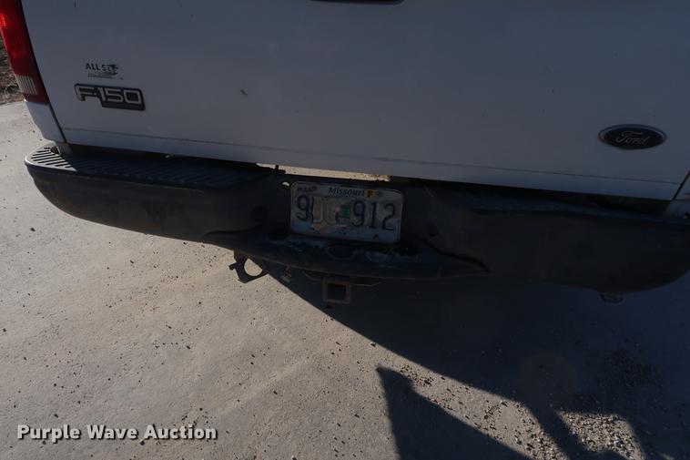 image for item DD9550 2004 Ford F150 pickup truck