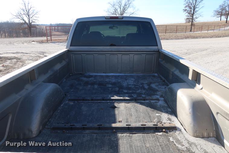 image for item DD9551 1999 Chevrolet 3500 Crew Cab pickup truck