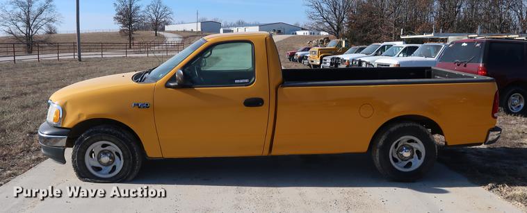 image for item DD9555 2001 Ford F150 pickup truck