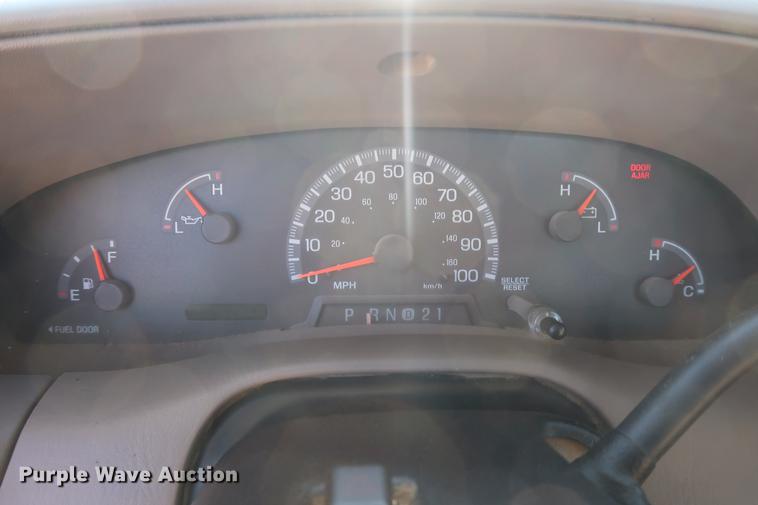 image for item DD9555 2001 Ford F150 pickup truck