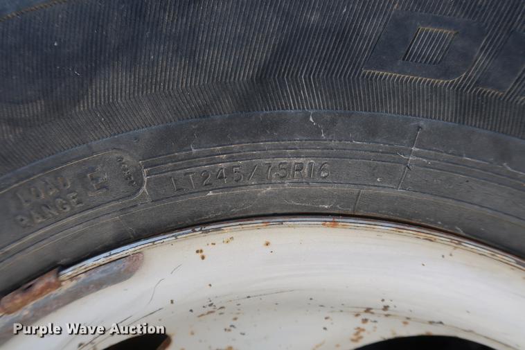 image for item DD9555 2001 Ford F150 pickup truck