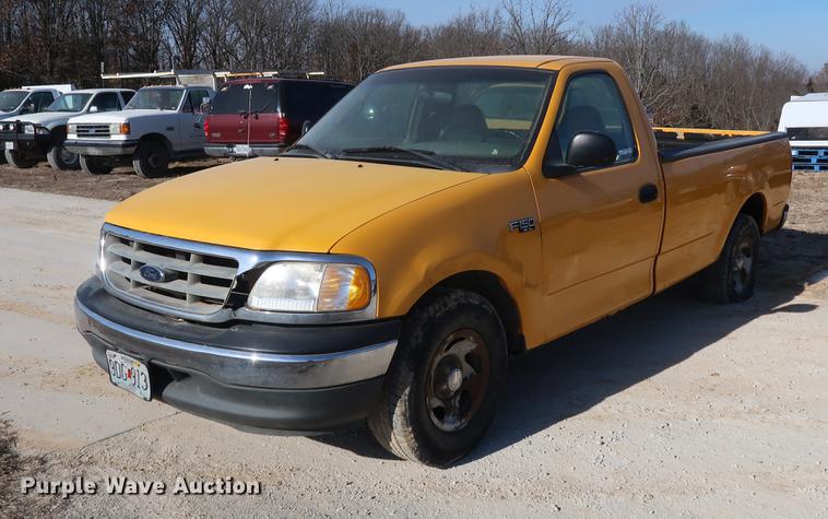 image for item DD9556 2001 Ford F150 pickup truck