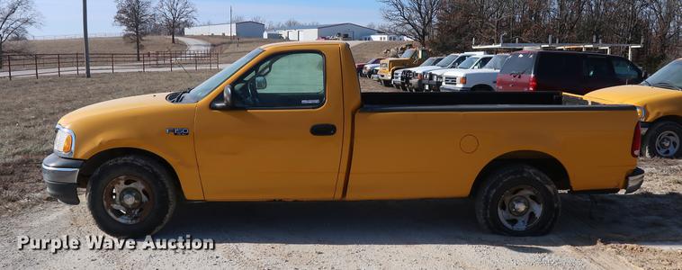 image for item DD9556 2001 Ford F150 pickup truck