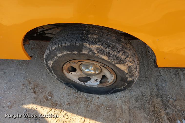 image for item DD9556 2001 Ford F150 pickup truck