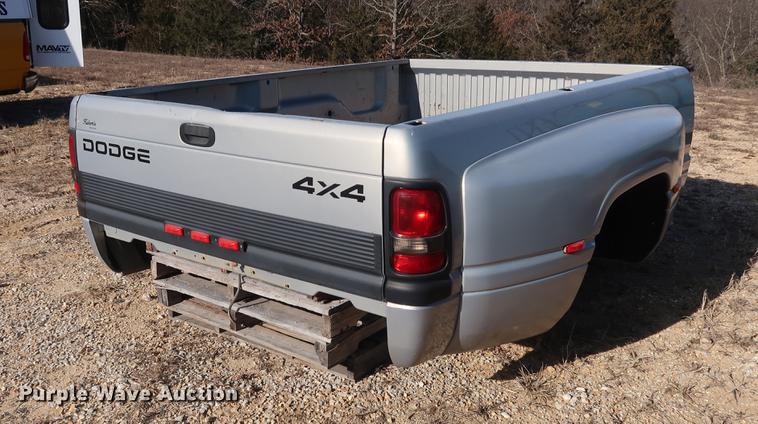 image for item DD9558 Dodge Ram 3500 pickup truck bed