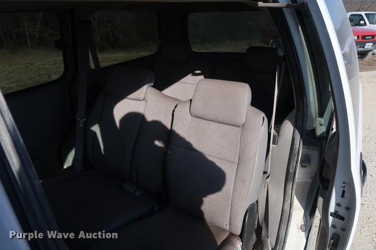 image for item DD9559 2004 Chevrolet Venture van
