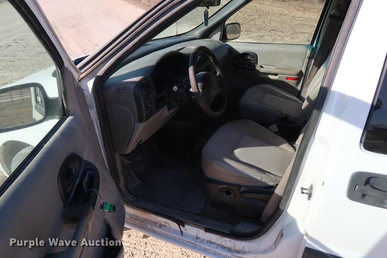 image for item DD9559 2004 Chevrolet Venture van