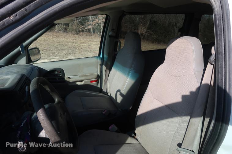 image for item DD9559 2004 Chevrolet Venture van