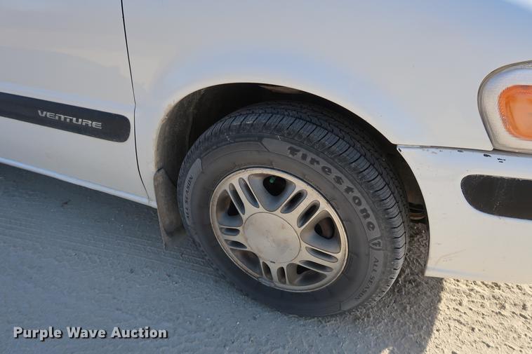 image for item DD9559 2004 Chevrolet Venture van
