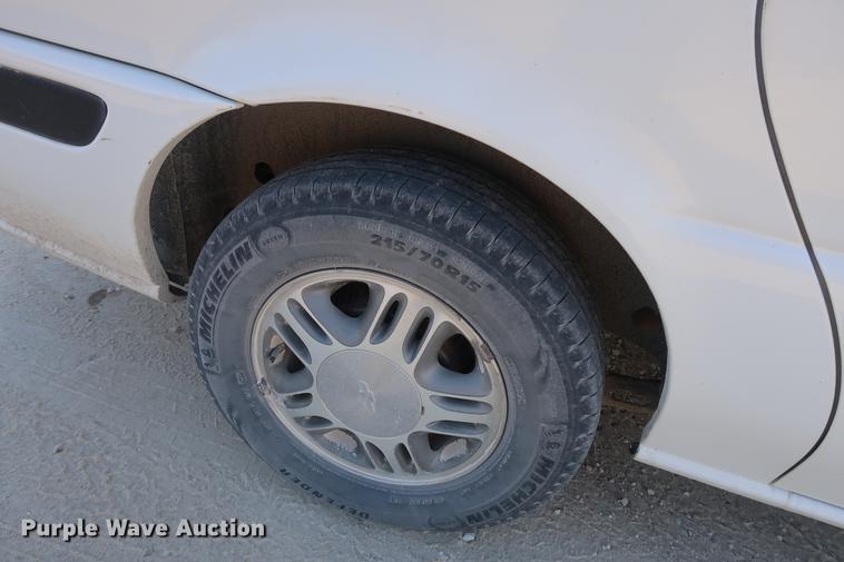 image for item DD9559 2004 Chevrolet Venture van