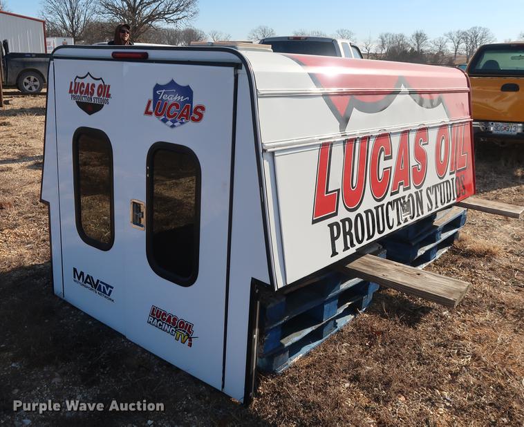 image for item DD9562 Truck topper