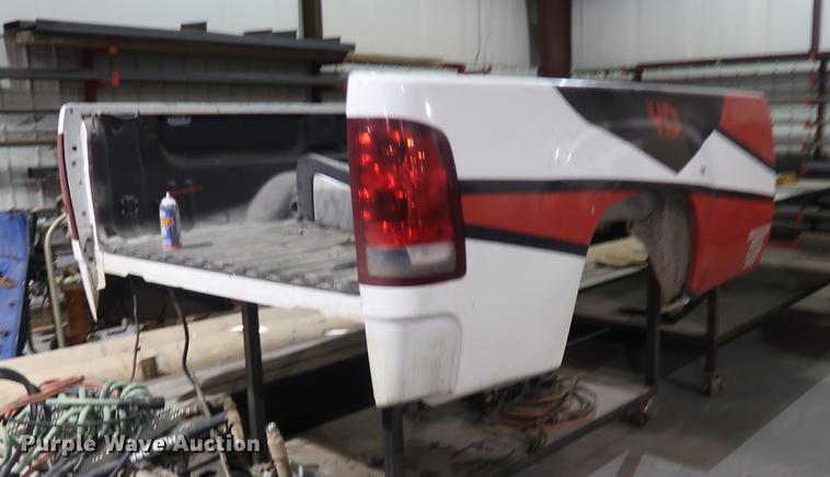 image for item DD9563 Chevrolet pickup truck bed