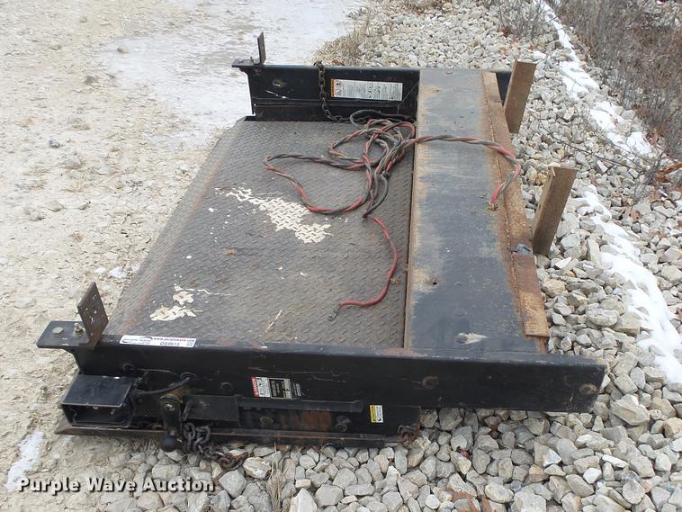 image for item DS9615 Tommy 64-1046 lift gate