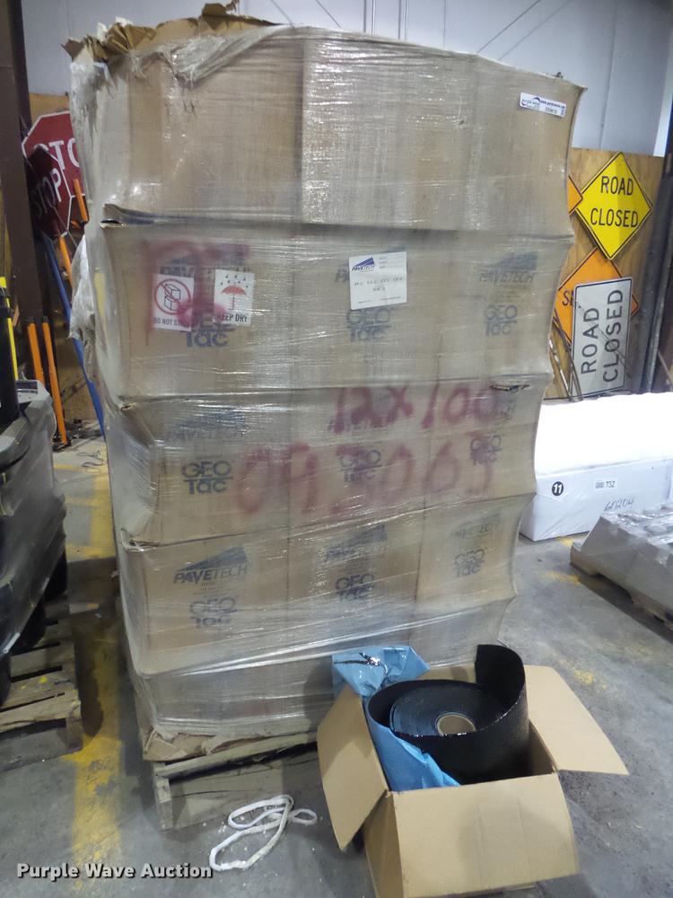 image for item DS9616 Pavetech Geotac Fabric