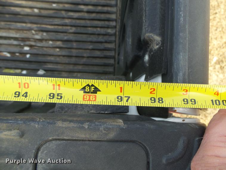 image for item DS9619 2003 Ford F250 pickup truck bed