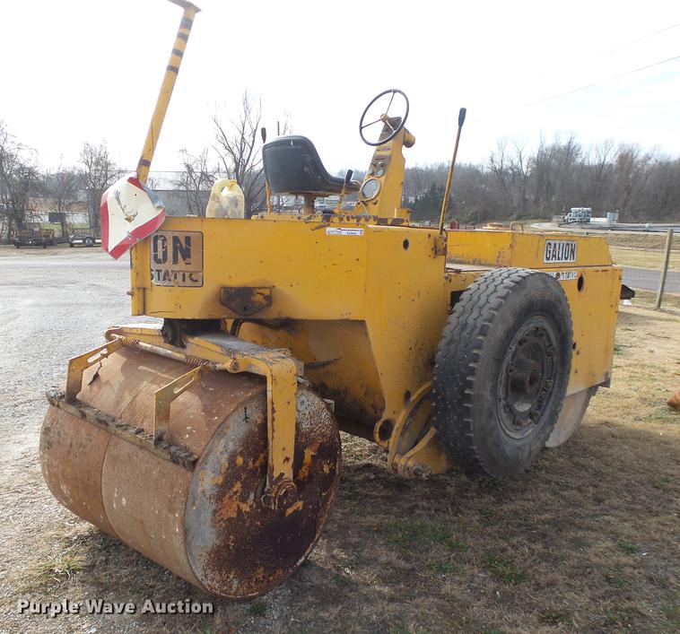 image for item DS9622 Galion Rollonstatic double drum roller