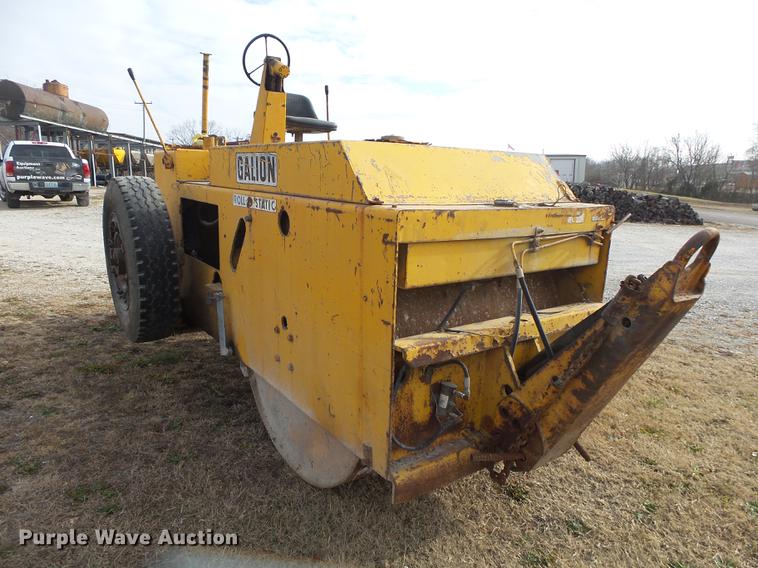 image for item DS9622 Galion Rollonstatic double drum roller