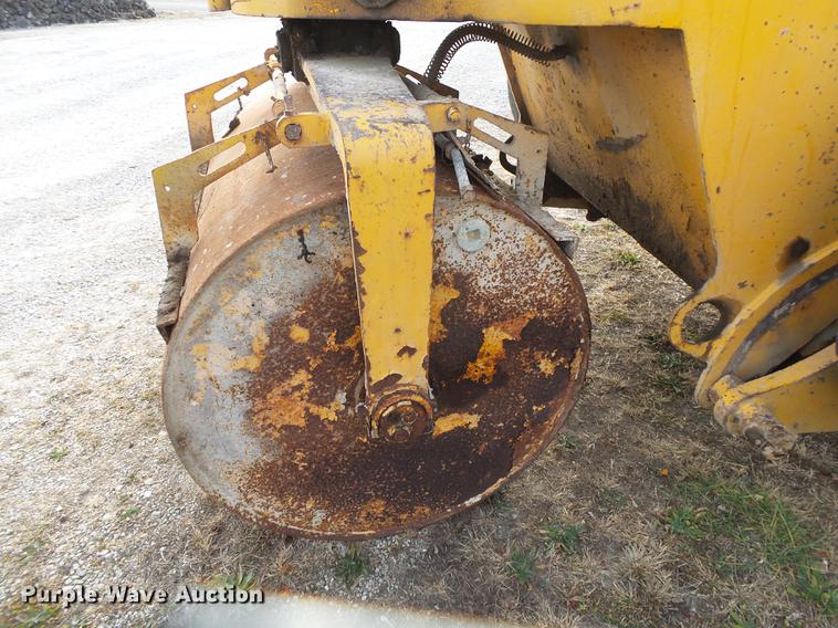 image for item DS9622 Galion Rollonstatic double drum roller