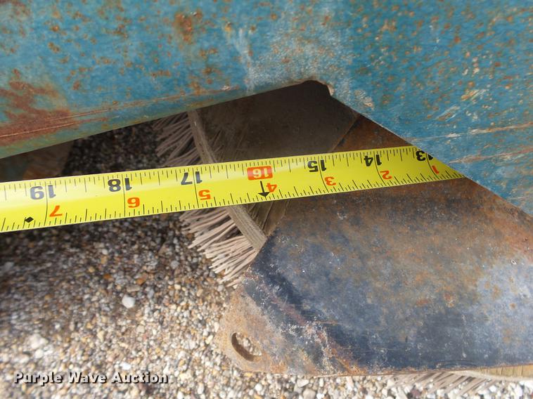 image for item DS9623 Tennant 92 sweeper