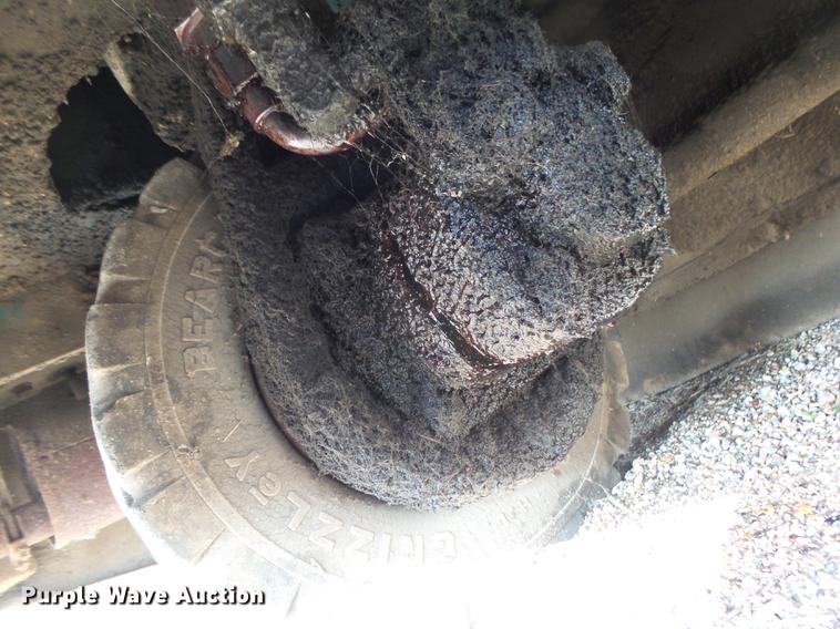 image for item DS9623 Tennant 92 sweeper