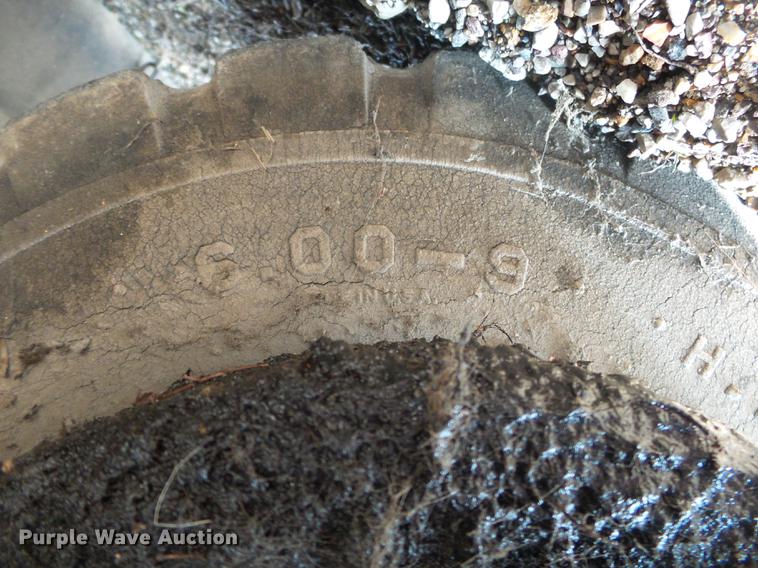 image for item DS9623 Tennant 92 sweeper