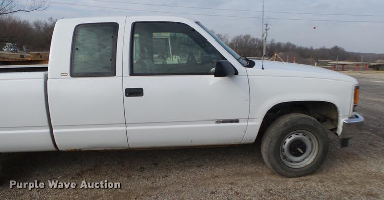 image for item DS9624 1998 Chevrolet K1500 Ext. Cab pickup truck
