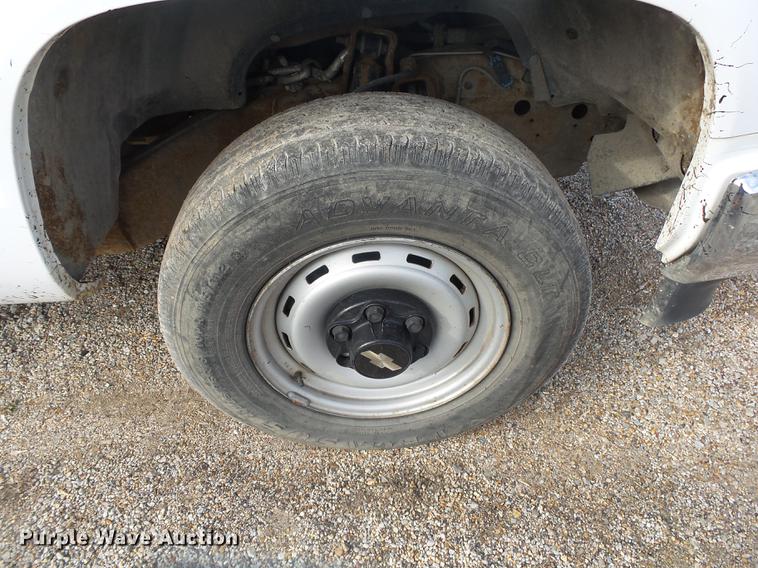 image for item DS9624 1998 Chevrolet K1500 Ext. Cab pickup truck